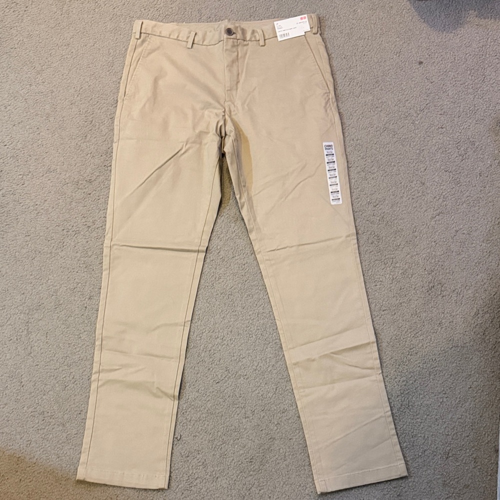 Brand New Uniqlo Men's Khaki Chinos 35x34
